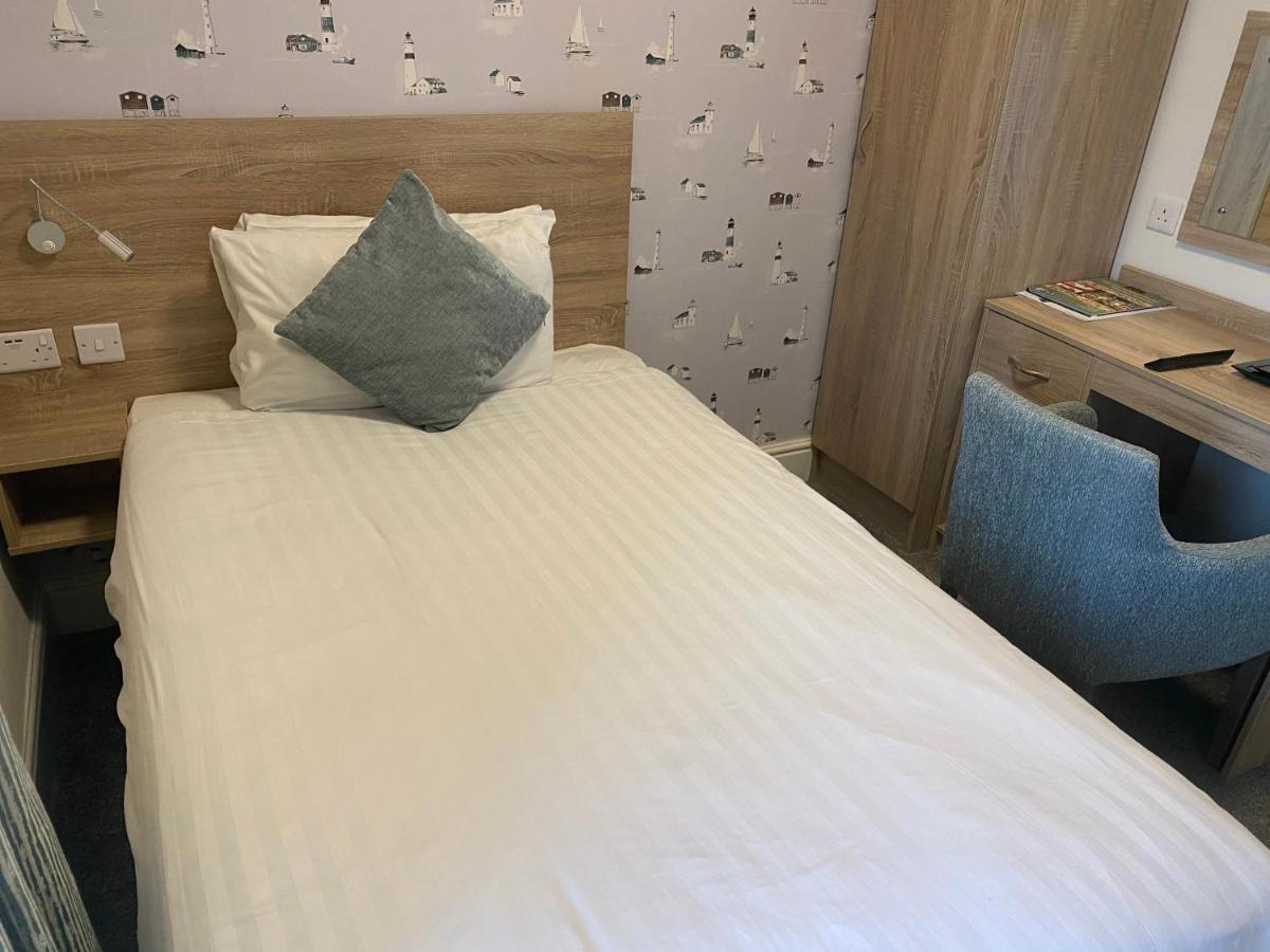 The Clarendon Hotel Morecambe Εξωτερικό φωτογραφία