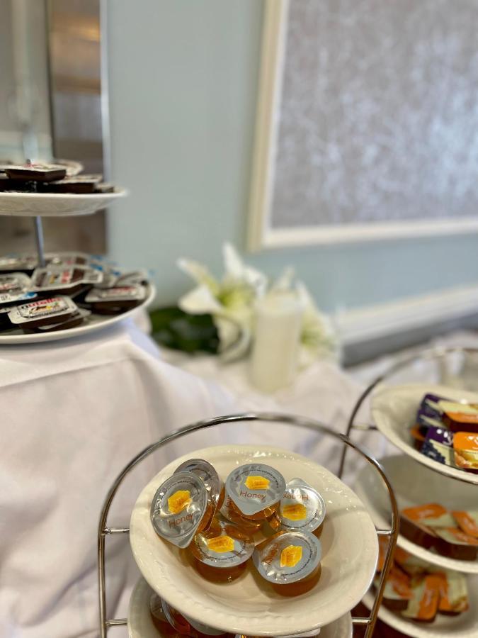The Clarendon Hotel Morecambe Εξωτερικό φωτογραφία
